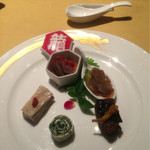 上海 小南国 - 上海蟹Standardコース ¥8,500 ①五種前菜の盛り合わせ