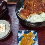 味処まるよし - ソースカツ丼800円　お肉柔らか！