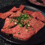 Yakiniku Suehirokan - スエヒロ館・霜降り風焼き肉