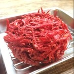大衆酒場 増やま - 真っ赤な紅生姜のかき揚げ