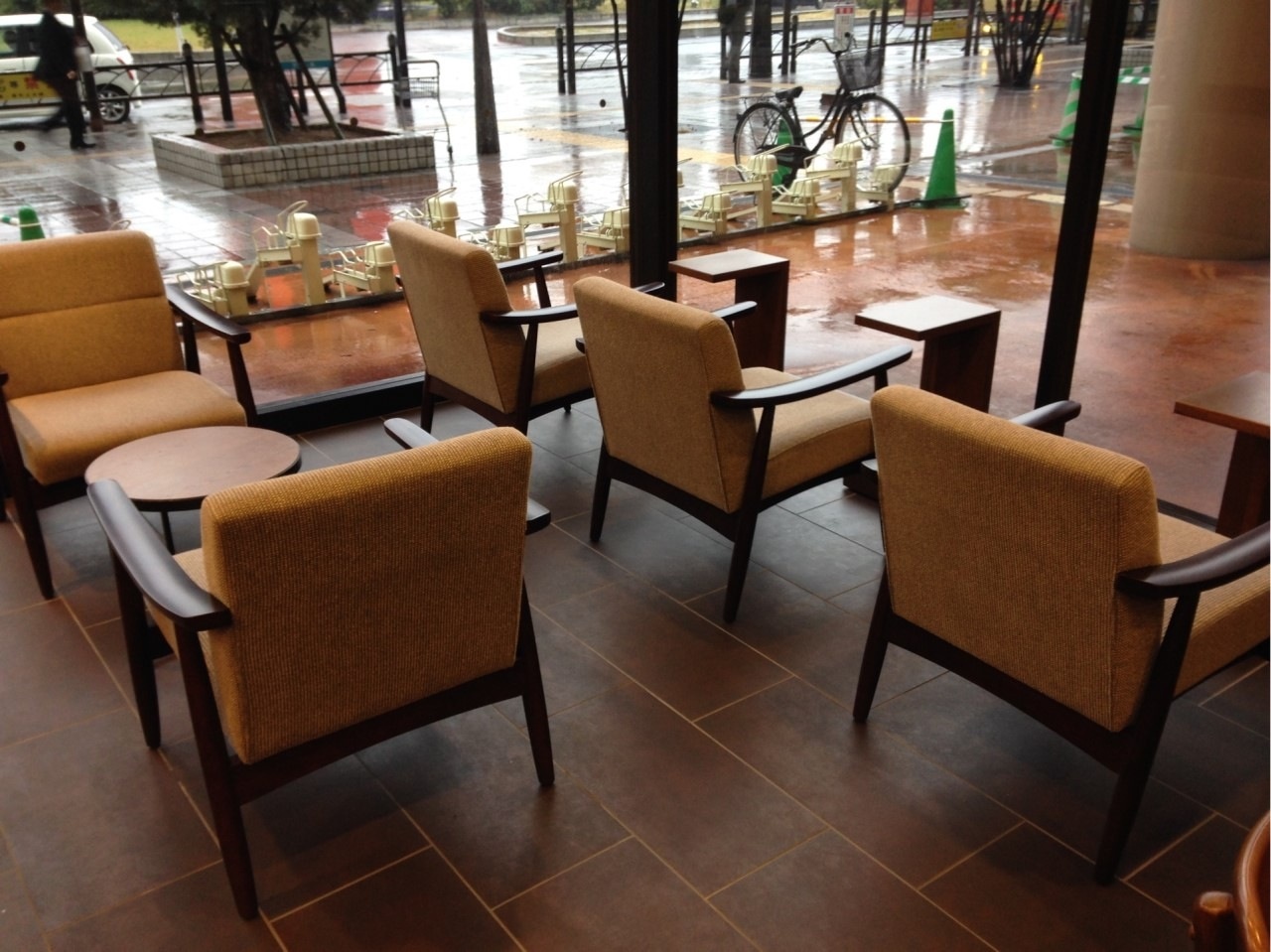 内観写真 スターバックスコーヒー 堺プラットプラット Starbucks Coffee 堺 カフェ 食べログ 内観写真 スターバックスコーヒー 堺プラットプラット Starbucks Coffee 堺 カフェ 食べログ