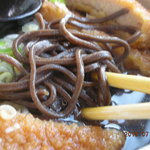 一路食堂 - して　名物　黒い蕎麦　まるでイカスミすぱげっちだべ？