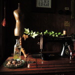 cafe マロニエ - 店内はどこを見ても絵になるよ。
      今日も美味しいサンドウィッチと珈琲を頂きながら、
      のんびりさせてもらいました。 