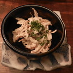 縁の鈴なり - 本マグロのセンマイ（ピリ辛仕立てのセンマイはどんなお酒にも合いますね♪）