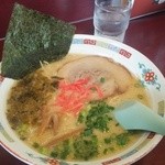 ラーメン大学 - 豚骨ラーメン(白)です。