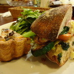 パーラー江古田 - 