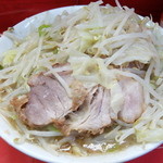 ラーメン二郎 三田本店 - ラーメン＋ニンニクカラメ