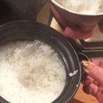 じどりや 穏座 - 竈炊き立てのご飯