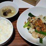 わかば食堂 - 15.10.28【中華香彩 JASMINE 口福厨房 日本橋店 大城昌宏シェフ】蒔菜炒双鮮