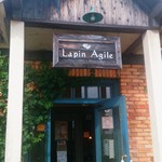 ラパン・アジル - 外観のアンティーク感が素敵です