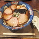 支那そば たなか - チャーシュー海老ワンタンメン（もも）