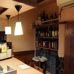 旬魚酒庵　魚初 - 店内の雰囲気