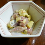 佳肴みを木 - サンマと焼き茄子のタルタルはオリーブオイルとケッパーで洋風に