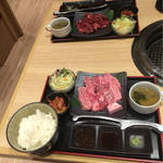 Yakiniku Sukiyaki Jun - 