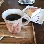Geiya Kafe - ブレンドコーヒー（400円）