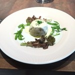 ル ボークープ - 淡路産ショウサイフグとアオリイカのタルタル　長ネギのクリームソース