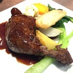 ル ボークープ - 若鶏の赤ワイン煮