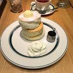 gram 元町店 - プレミアムパンケーキ