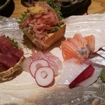 いなせ 寅”衛門 - お刺身５種盛り９９０円（写真は４人前）(201511)