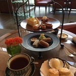 アンダーズ タヴァン - 