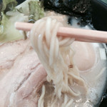 らぁ麺 胡心房 - ご麺ね〜リフト〜♪