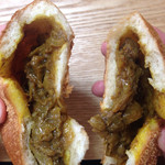 アンガス - カレーパン あまからい香りがやばい…