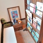 akamichi pizza - 待ち合い