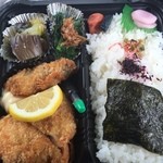 楽酔家 - 日替りﾆｺﾆｺのり弁当　(牡蠣フライト魚フライ*2)