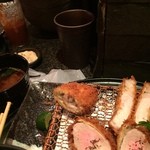 とんかつ マンジェ - 仙鳳趾牡蠣の特上カキフライ　最後の１個（笑）