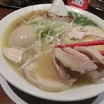 RAMEN 風見鶏 - 特製塩。９００円