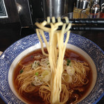 麺リフトーー！ 