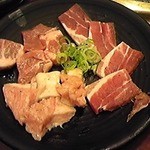 韓食房 おんどる - 豚盛り合わせ