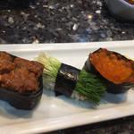 鮨處 八千代 - 雲丹は色は悪いが味はまぁまぁ、イクラは好みに依るかも