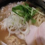 麺屋 武一 - 濃厚鶏骨醤油そば（大盛）