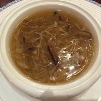 萬珍樓 本店 - 海鮮フカヒレスープ