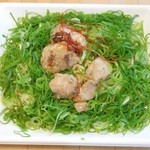 セブンイレブン - 料理写真:鶏の柚子胡椒焼ねぎ塩焼そば 2015.10