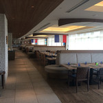 ビュッフェレストラン スリユン - 店内