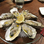 トラットリア ポルコロッソ - 虫明のオイスター♪