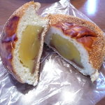 亀井堂 - くりあんぱん 断面☆