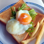 エッグヴェネディクト風トースト