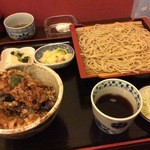 華乃屋 - 天丼セット 980円