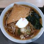 Nadaifujisoba - 料理。「朝そば」310円 (選択：そばorうどん⇒そば、選択： きつねorたぬき⇒きつね、選択：温or冷⇒温) (2015年11月)