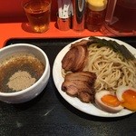 麺家 宝 - 