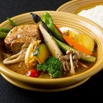 ouchi - 豚角煮と16種の野菜スープカレー