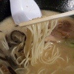 うちだラーメン - 自家製の細麺