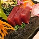 東京十色 - 刺身盛り合わせ（3,998円）