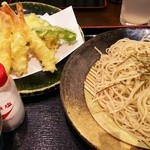 Shinshuusoba Dokoro Sobachaya - 天ざるそば(小エビと野菜)
