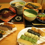 お団子と甘味喫茶 月ヶ瀬 - 