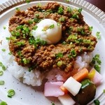 キーマカレーとチャイ なるせ堂 - 