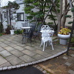 Non.no - 外の様子